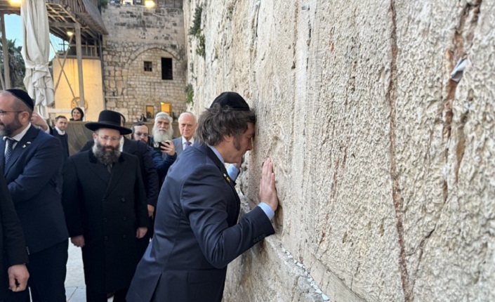 Milei viaja a Israel y luego al&nbsp;Vaticano
