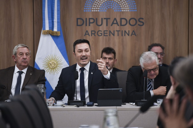 Mucho dinero sin resultado para&nbsp;Defensa
