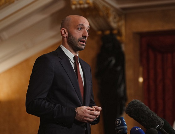 Francia rechaza aranceles de&nbsp;Trump