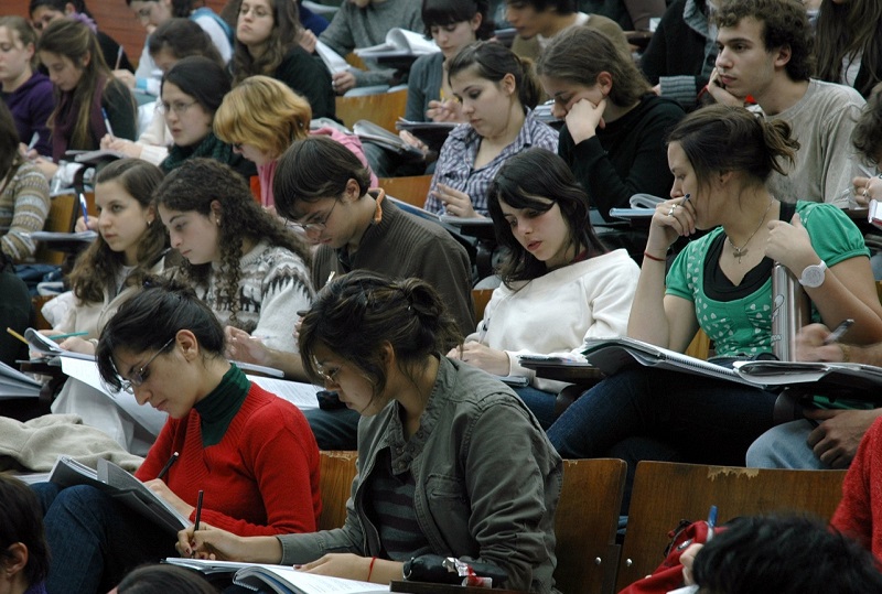Aumentan salario de docentes&nbsp;universitarios