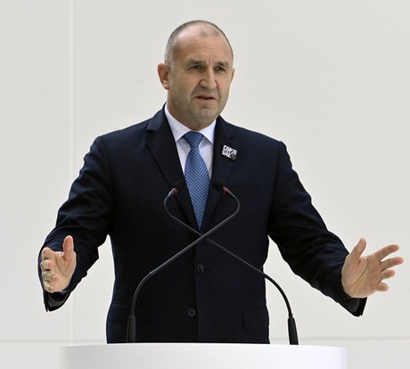 Aplastante victoria de Radev en Bulgaria – La City
